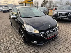 Schwarz Gebraucht 2013 Peugeot 208 GTi Kleinwagen | 8.690 € (Fairer Preis)