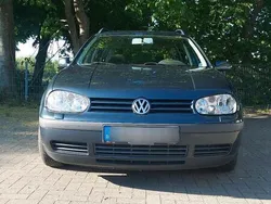 Andere außenfarben Gebraucht 2002 VW Golf IV Kombi | 1.000 € (Guter Preis)