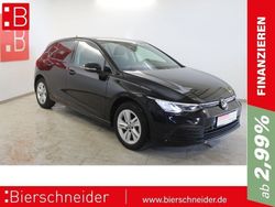 Schwarz Gebraucht 2024 VW Golf VIII Life Limousine | 25.490 € (Fairer Preis)
