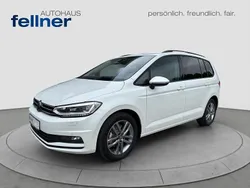 Oryxweiß perlmutteffekt Neu 2025 VW Touran Van / Kleinbus | 40.890 €