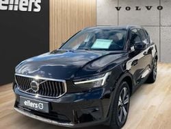 Schwarz Gebraucht 2022 Volvo XC40 Plus SUV | 33.850 € (Fairer Preis)