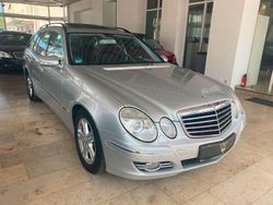 Silber Gebraucht 2007 Mercedes E220 Avantgarde Kombi | 9.999 €