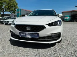 Weiß Gebraucht 2022 Seat Leon Style Kombi | 20.999 € (Etwas zu teuer)
