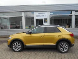 Gelb Gebraucht 2018 VW T-Roc Style SUV | 16.999 € (Fairer Preis)