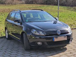 Schwarz Gebraucht 2012 VW Golf VI Comfortline Kombi | 5.400 € (Fairer Preis)