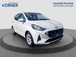 Weiss Gebraucht 2021 Hyundai i10 Trend Kleinwagen | 12.900 € (Fairer Preis)