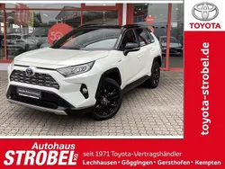 Novaweiß perleffekt / dach schwarz Gebraucht 2020 Toyota RAV4 Hybrid Style SUV | 31.990 € (Etwas zu teuer)