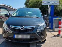 Schwarz Gebraucht 2014 Opel Zafira Van / Kleinbus | 6.300 € (Guter Preis)