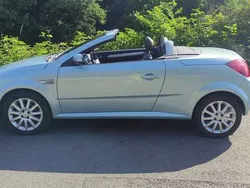Blau Gebraucht 2009 Opel Tigra Edition Cabrio | 2.700 € (Fairer Preis)