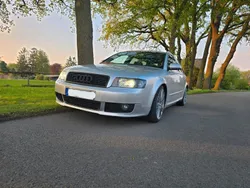 Silber Gebraucht 2004 Audi A4 S-Line Kombi | 6.900 €