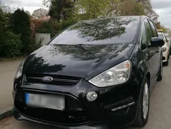 Schwarz Gebraucht 2014 Ford S-MAX Titanium X Van / Kleinbus | 5.999 € (Fairer Preis)