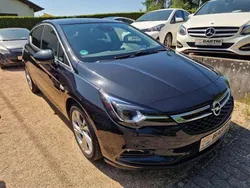 Schwarz Gebraucht 2016 Opel Astra Innovation Limousine | 9.890 € (Fairer Preis)