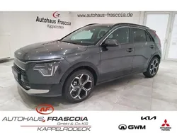 Grau Neu 2025 Kia Niro Spirit SUV | 33.900 € (Fairer Preis)