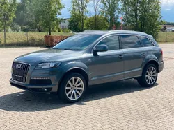 Grau Gebraucht 2015 Audi Q7 S-Line SUV | 18.000 € (Guter Preis)