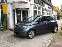 Grau Gebraucht 2019 Renault Zoe Life Kleinwagen | 9.995 € (Fairer Preis)