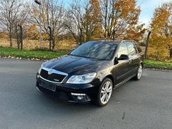 Schwarz Gebraucht 2010 Skoda Octavia RS Limousine | 5.850 € (Guter Preis)
