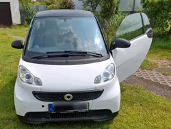 Weiß Gebraucht 2014 Smart ForTwo Coupé Coupé | 4.500 € (Superpreis)