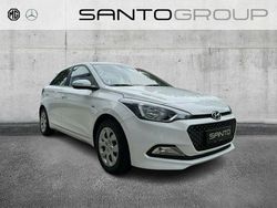 Weiß Gebraucht 2018 Hyundai i20 Classic Kleinwagen | 9.990 € (Fairer Preis)