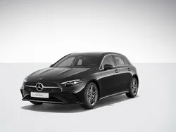 Schwarz Gebraucht 2024 Mercedes A200 AMG Limousine | 31.470 € (Fairer Preis)