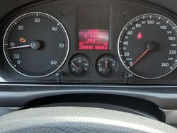 Schwarz Gebraucht 2004 VW Touran Van / Kleinbus | 1.500 € (Guter Preis)