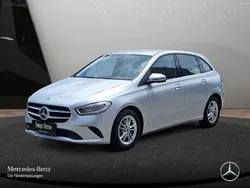 Silber Gebraucht 2020 Mercedes B180 Style Van / Kleinbus | 23.890 € (Etwas zu teuer)