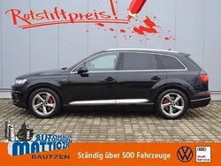 Schwarz (orcaschwarz metallic) Gebraucht 2017 Audi SQ7 Comfort SUV | 46.790 € (Etwas zu teuer)