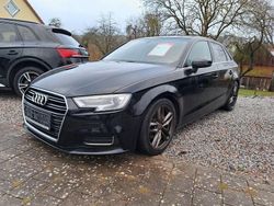 Mythosschwarz metallic Gebraucht 2017 Audi A3 Design Kombi | 14.900 € (Fairer Preis)