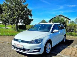 Pure white Gebraucht 2015 VW Golf VII Cup Kombi | 9.995 € (Fairer Preis)