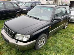 Schwarz Gebraucht 2002 Subaru Forester SUV | 1.200 € (Guter Preis)