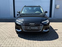 Mythosschwarz metallic Gebraucht 2020 Audi A4 Ambiente Kombi | 24.500 € (Etwas zu teuer)