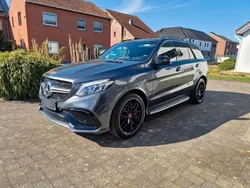 Grau Gebraucht 2016 Mercedes GLE63 AMG AMG SUV | 43.500 € (Superpreis)