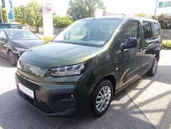 Grün Neu 2025 Fiat Doblò Van / Kleinbus | 32.980 € (Teuer)