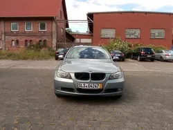 Grau Gebraucht 2006 BMW 318 Kombi | 3.999 € (Etwas zu teuer)
