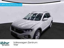 Ascotgrau Gebraucht 2024 VW T-Roc Life SUV | 25.380 € (Guter Preis)
