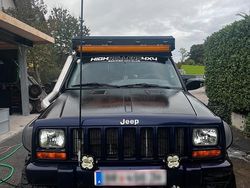 Blau Gebraucht 2000 Jeep Cherokee SUV | 16.200 €