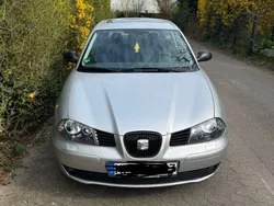 Silber Gebraucht 2003 Seat Ibiza Sport Limousine | 2.050 € (Fairer Preis)