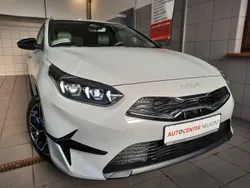 Grau Neu 2024 Kia Ceed Sportswagon 3 Kombi | 24.800 € (Fairer Preis)