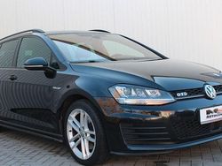 Schwarz Gebraucht 2016 VW Golf VII GTD Kombi | 7.990 € (Superpreis)