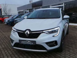 Weiß Gebraucht 2021 Renault Arkana SUV | 21.990 € (Fairer Preis)