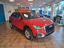 Tangorot Gebraucht 2018 Audi Q2 Sport SUV | 20.890 € (Guter Preis)