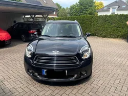 Schwarz Gebraucht 2016 Mini Cooper D Countryman SUV | 10.890 € (Fairer Preis)
