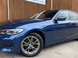Blau Gebraucht 2022 BMW 318 Sport Line Limousine | 24.520 € (Guter Preis)