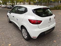 Weiß Gebraucht 2019 Renault Clio IV Limousine | 4.760 € (Superpreis)