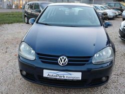 Blau Gebraucht 2004 VW Golf V Comfortline Limousine | 990 € (Superpreis)