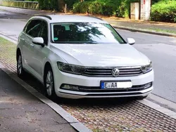 Weiß Gebraucht 2017 VW Passat Kombi | 15.800 € (Guter Preis)