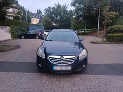 Blau Gebraucht 2011 Opel Insignia Kombi | 2.250 € (Guter Preis)