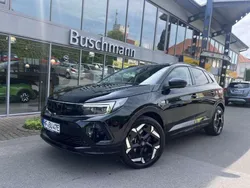 Diamant schwarz metallic Gebraucht 2023 Opel Grandland X GSe SUV | 33.690 € (Teuer)