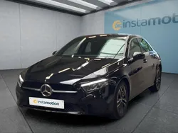 Schwarz Gebraucht 2025 Mercedes A200 Limousine | 38.699 €