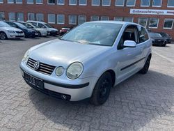 Silber Gebraucht 2002 VW Polo Comfortline Limousine | 480 € (Superpreis)