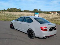 Grau Gebraucht 2016 Skoda Octavia RS Limousine | 16.499 € (Fairer Preis)